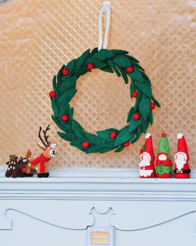 Tara Treasures - Felt Christmas Red Berries Wreath - Nepal