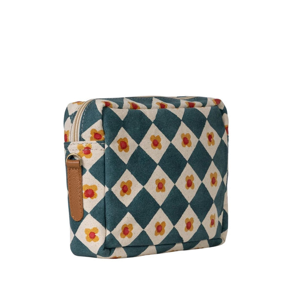 Hand-Block Printed Cotton Camera Bag – Daisy Check - India