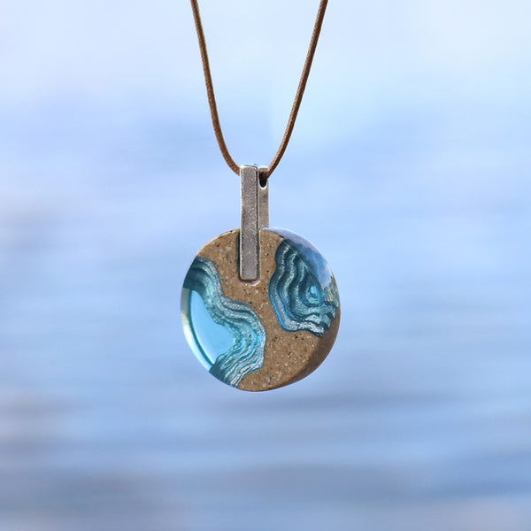 Isthmus Necklace - Philippines